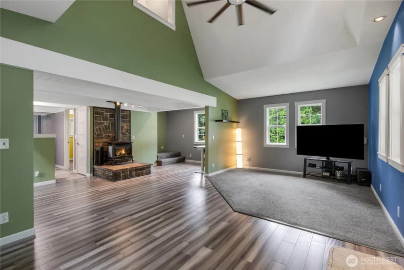 Property photo for 31025 186th Place Se, Kent photo 6