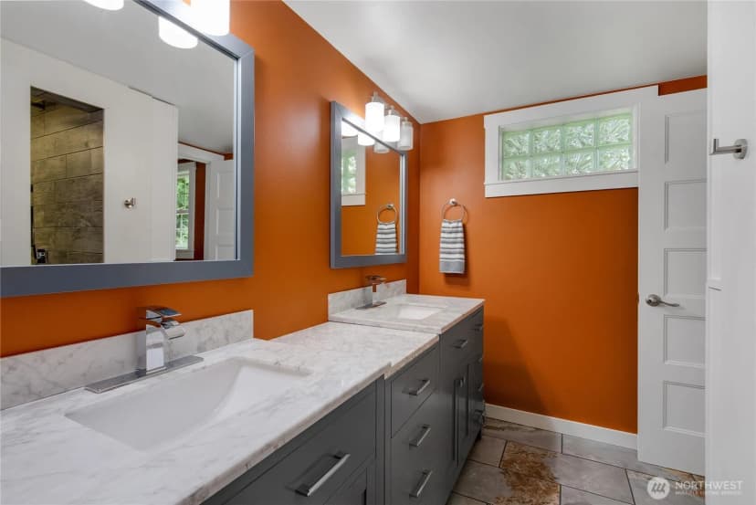 Property photo for 31025 186th Place Se, Kent photo 13