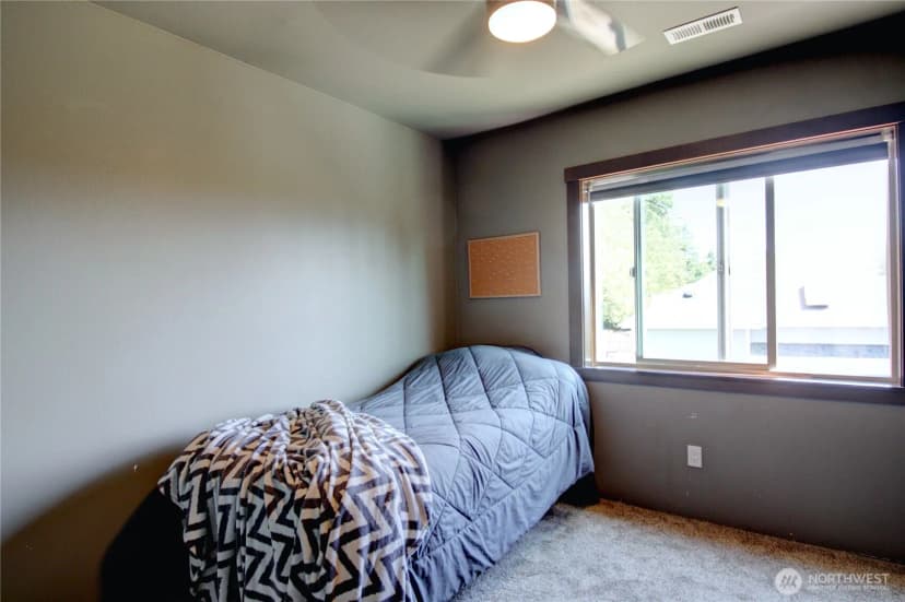 Property photo for 426 Longtime Lane, Sedro Woolley photo 16
