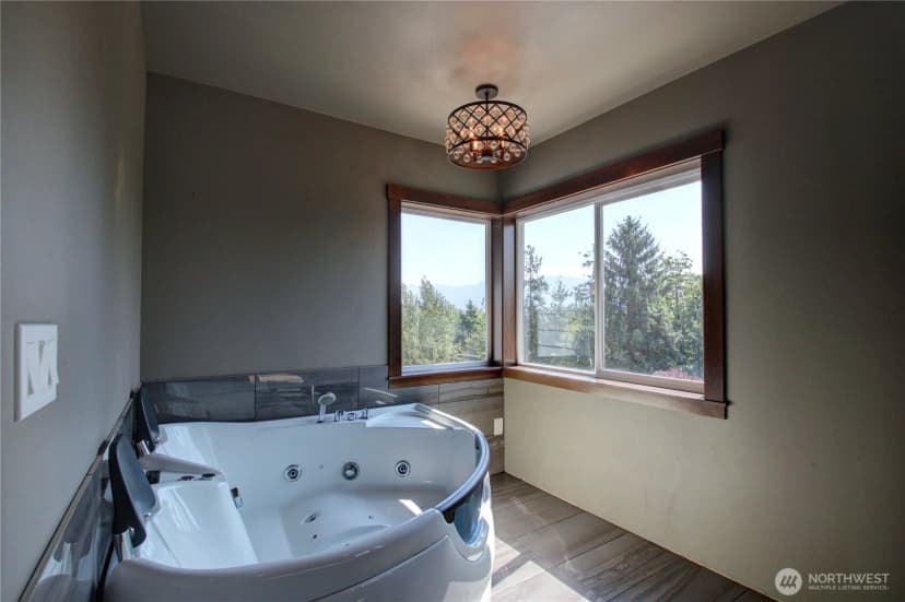 Property photo for 426 Longtime Lane, Sedro Woolley photo 19