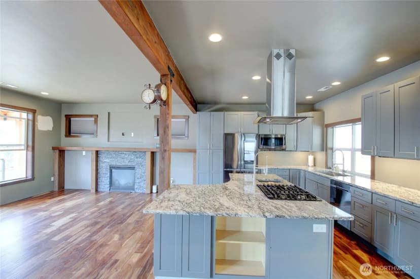 Property photo for 426 Longtime Lane, Sedro Woolley photo 8