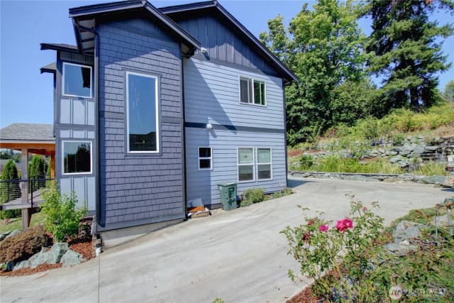 Property photo for 426 Longtime Lane, Sedro Woolley photo 3