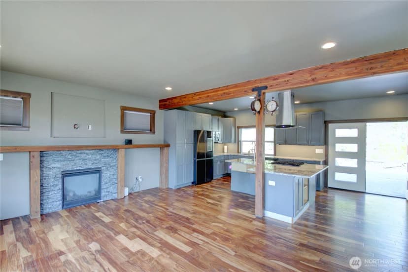 Property photo for 426 Longtime Lane, Sedro Woolley photo 9