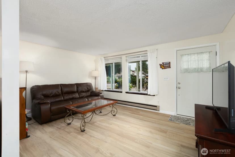 Property photo for 17505 5th Avenue Ct E, Spanaway photo 6