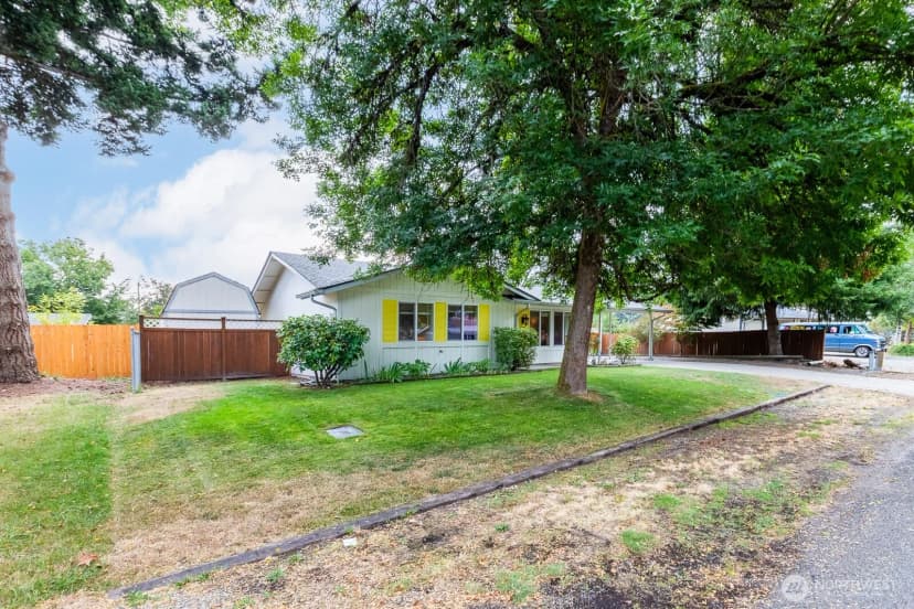 Property photo for 17505 5th Avenue Ct E, Spanaway photo 38