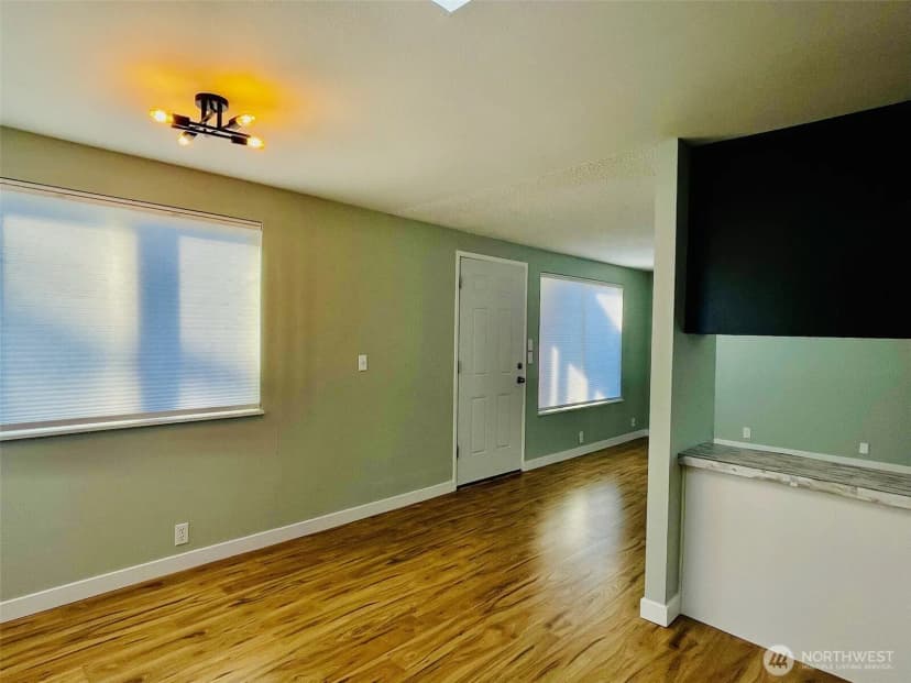 Property photo for 545 Hendricks Street #13, Port Townsend photo 11