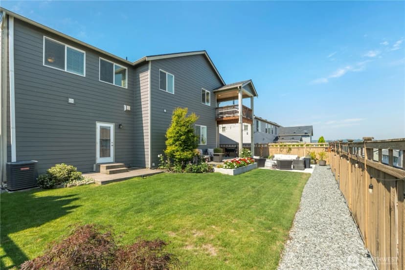 Property photo for 1421 Se 40th St, Puyallup photo 32