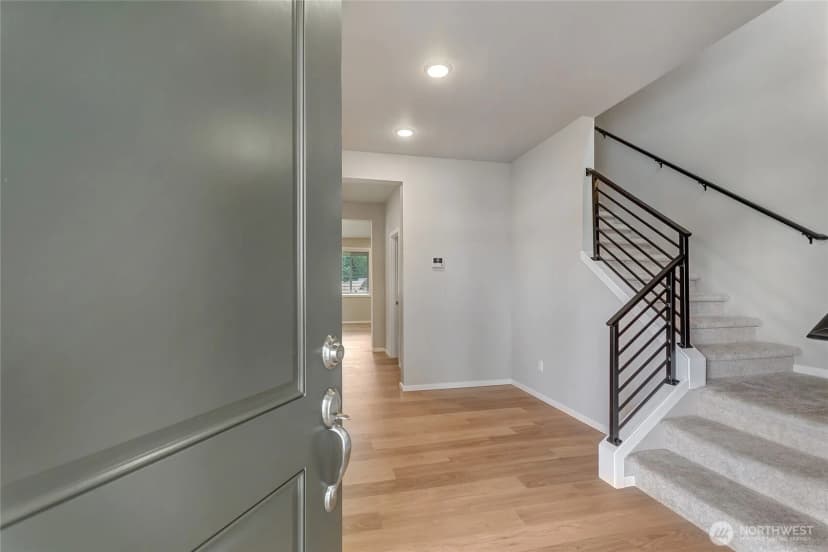 Property photo for 18305 37th Avenue E, Tacoma photo 6
