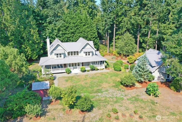 Property photo for 10050 And 10052 Ne Winthers Road, Bainbridge Island photo 2