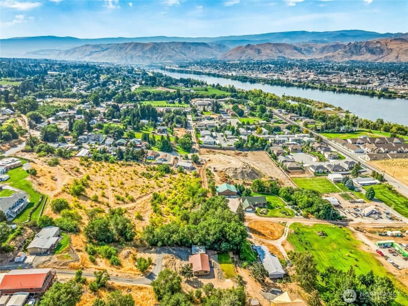 Property photo for 2152 Sunset Hwy, East Wenatchee photo 18