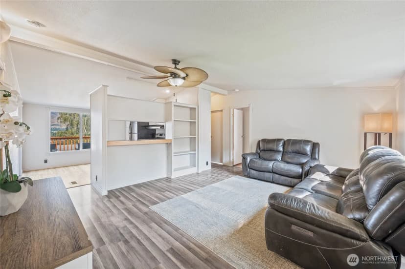 Property photo for 2152 Sunset Hwy, East Wenatchee photo 23