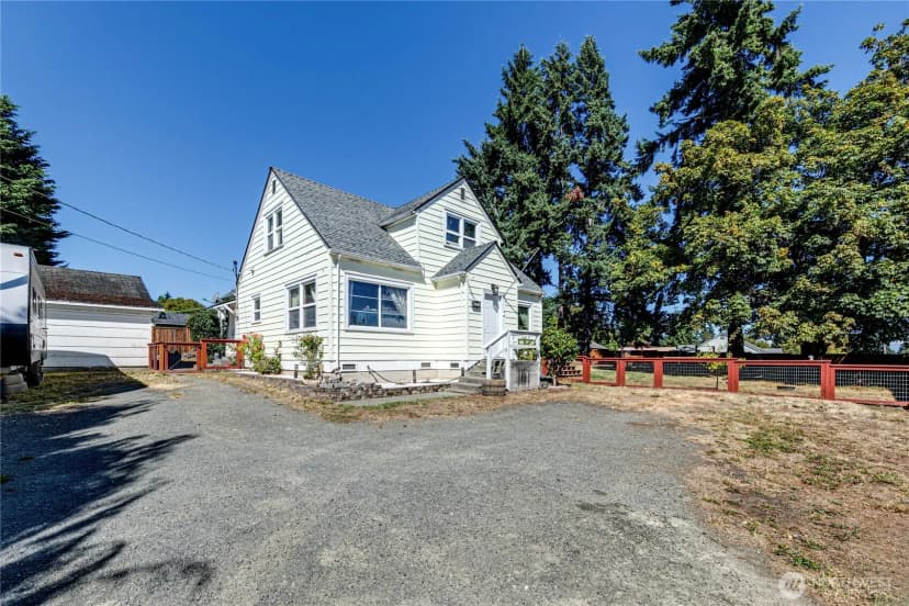Property photo for 4208 C Street Ext, Port Angeles photo 3