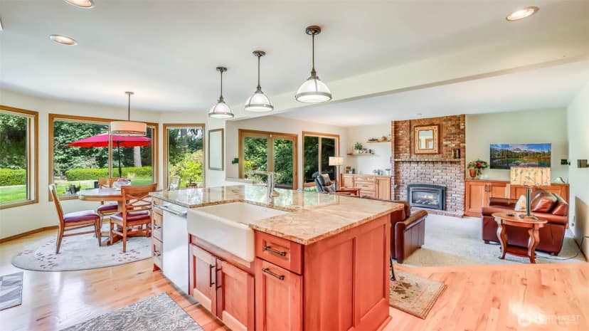Property photo for 15628 Se 160th Place, Renton photo 13