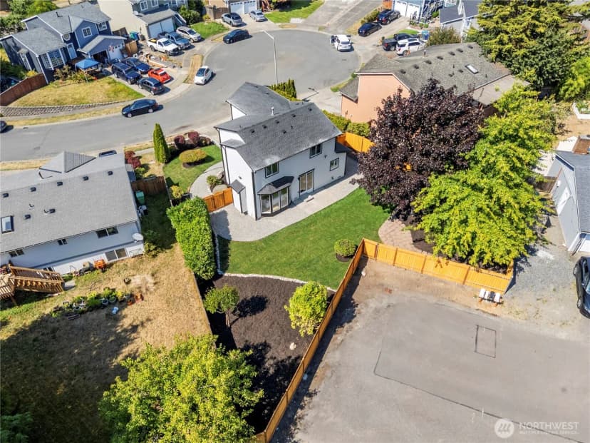 Property photo for 8622 12th Place Ne, Lake Stevens photo 30