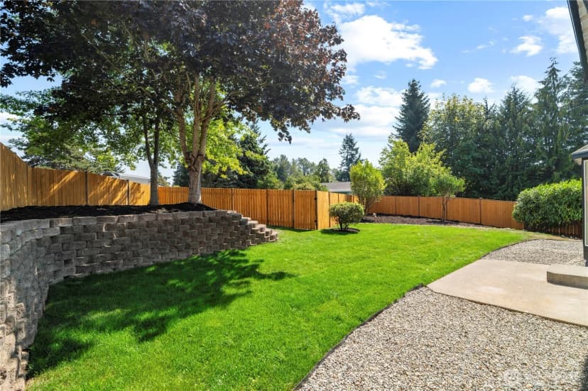 Property photo for 8622 12th Place Ne, Lake Stevens photo 25