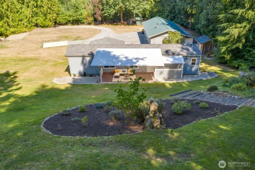 Property photo for 8506 180th Street Nw, Stanwood photo 32