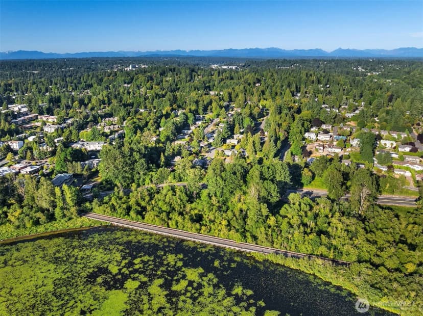 Property photo for 10511 Ne 112th Street, Kirkland photo 35