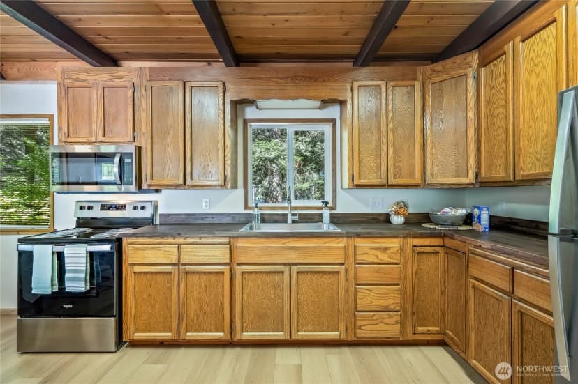 Property photo for 18635 Rieche Road, Leavenworth photo 4