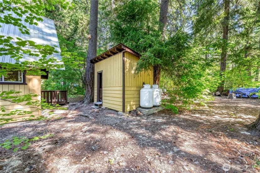 Property photo for 18635 Rieche Road, Leavenworth photo 23