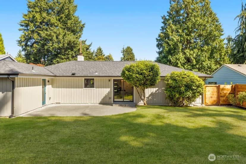 Property photo for 18733 50th Avenue Ne, Lake Forest Park photo 31