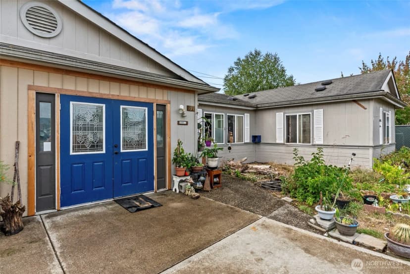 Property photo for 157 Chickadee Drive, Kelso photo 4
