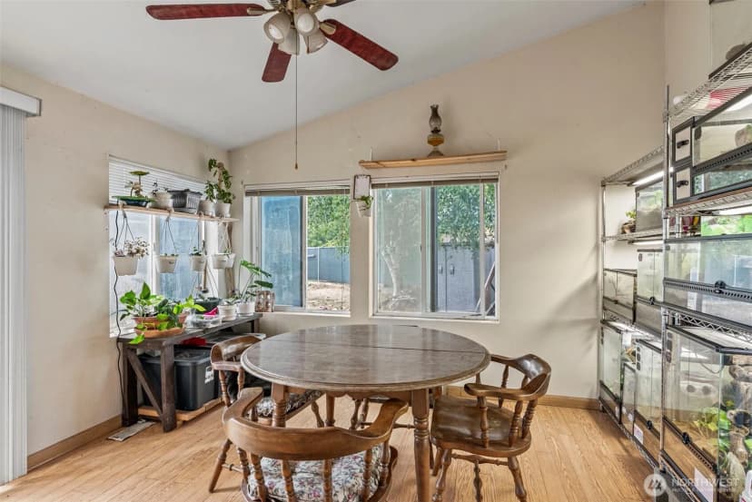 Property photo for 157 Chickadee Drive, Kelso photo 11