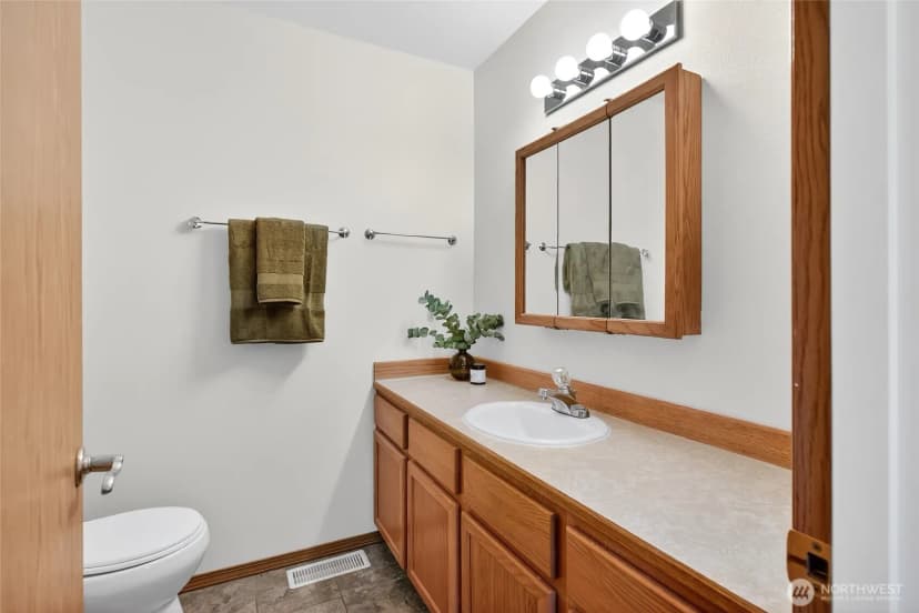 Property photo for 2967 Cedar Lane, Sedro Woolley photo 15