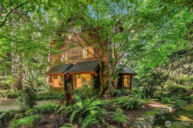 Property photo for 17804 Thorsen Road Sw, Vashon photo 4