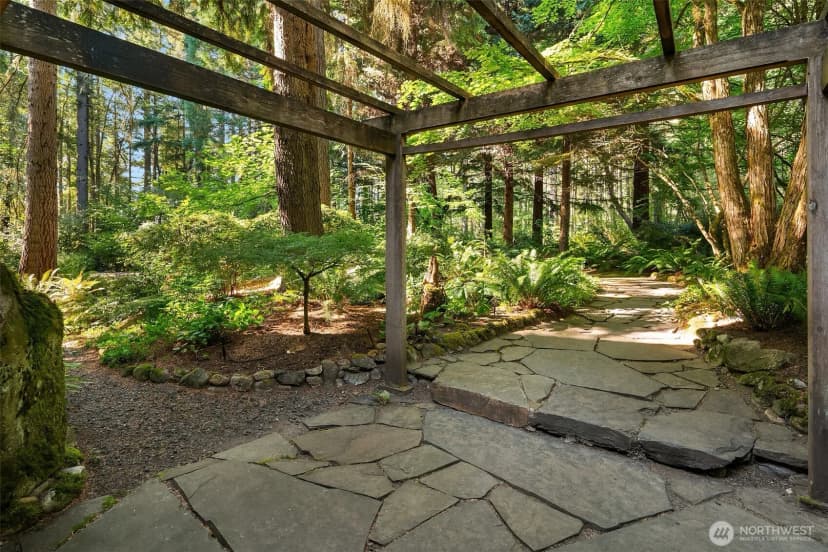 Property photo for 17804 Thorsen Road Sw, Vashon photo 8