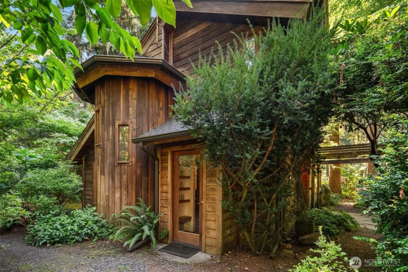 Property photo for 17804 Thorsen Road Sw, Vashon photo 6