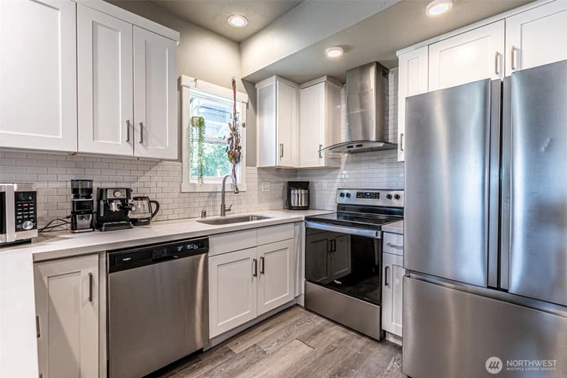 Property photo for 6827 S Thompson Avenue, Tacoma photo 15