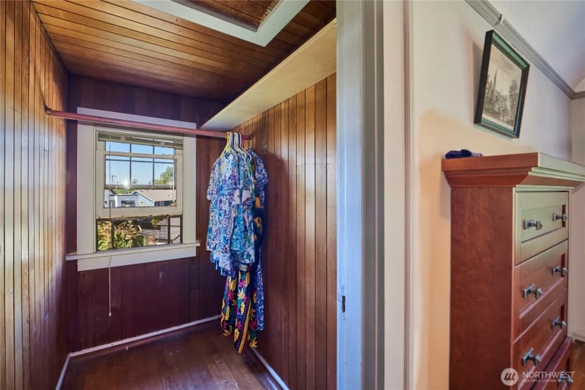 Property photo for 5610 Sw Teig Place, Seattle photo 17
