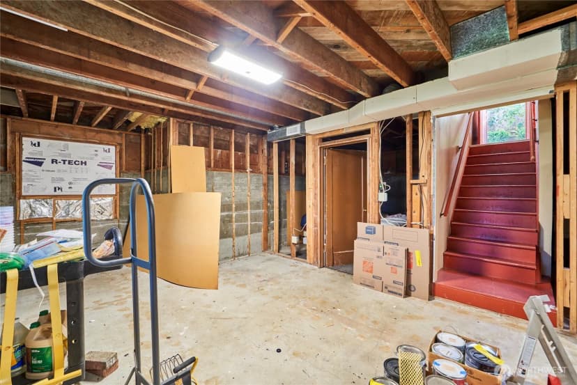 Property photo for 5610 Sw Teig Place, Seattle photo 22