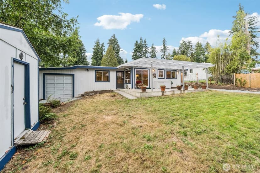 Property photo for 2531 Ne 204th Street, Shoreline photo 23