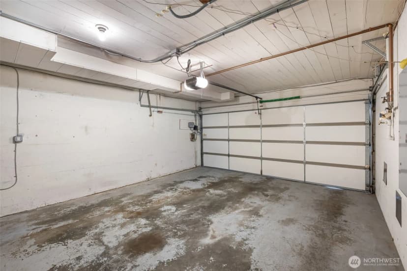 Property photo for 3232 43rd Avenue W, Seattle photo 28