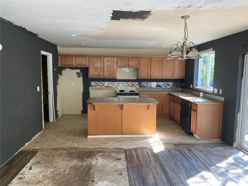 Property photo for 14918 66th Avenue Ct E, Puyallup photo 15