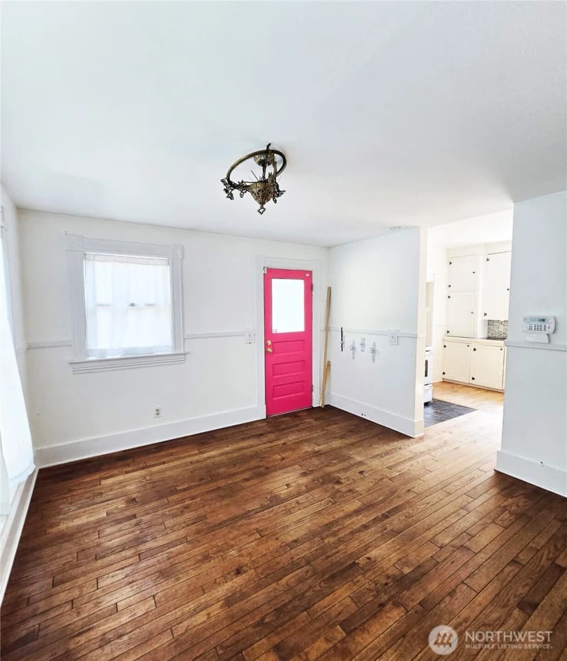 Property photo for 1212 S 3rd Street, Mount Vernon photo 10