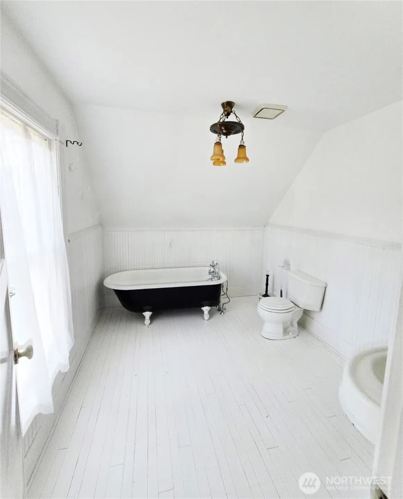 Property photo for 1212 S 3rd Street, Mount Vernon photo 14