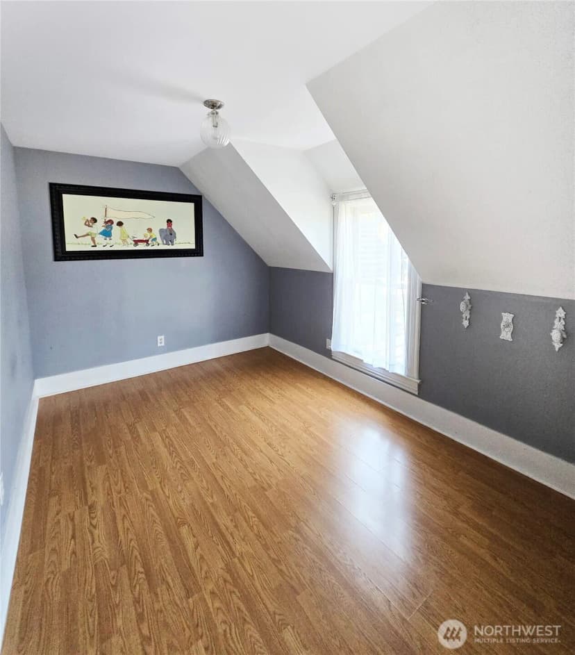 Property photo for 1212 S 3rd Street, Mount Vernon photo 15
