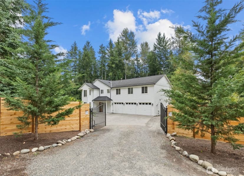 Property photo for 37119 Se Fall City Snoqualmie Road, Fall City