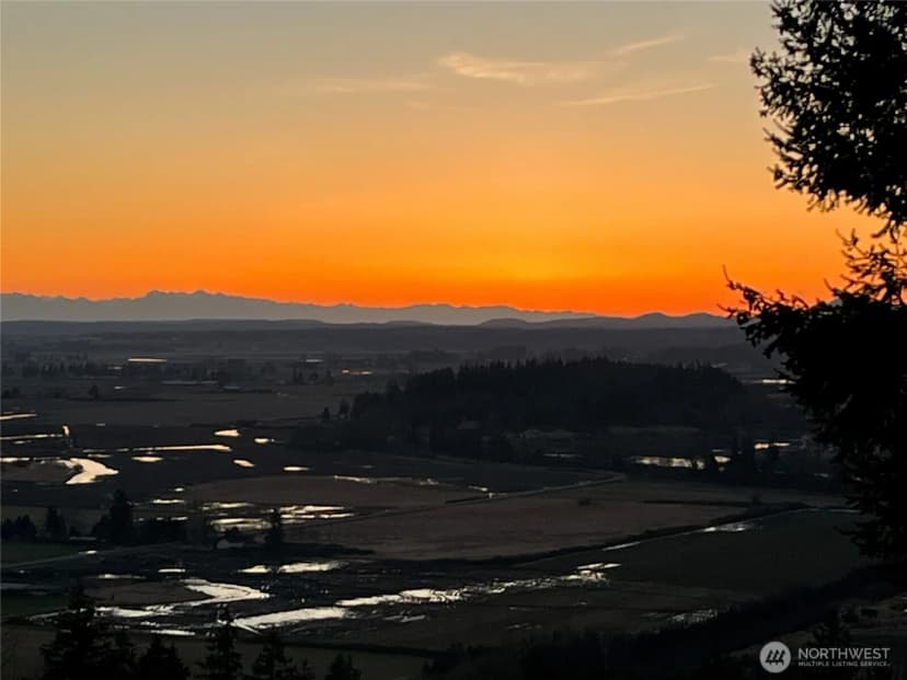 Property photo for 7514 Avalon Heights Way, Sedro Woolley photo 29