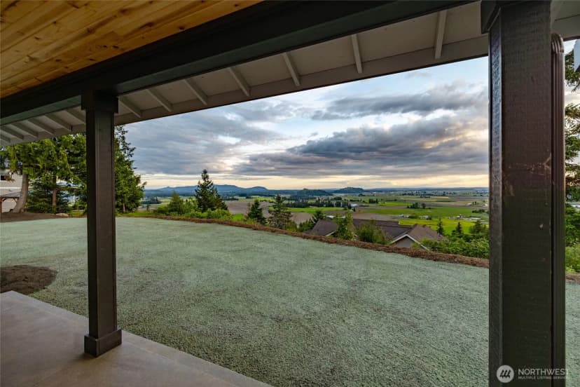 Property photo for 7514 Avalon Heights Way, Sedro Woolley photo 31