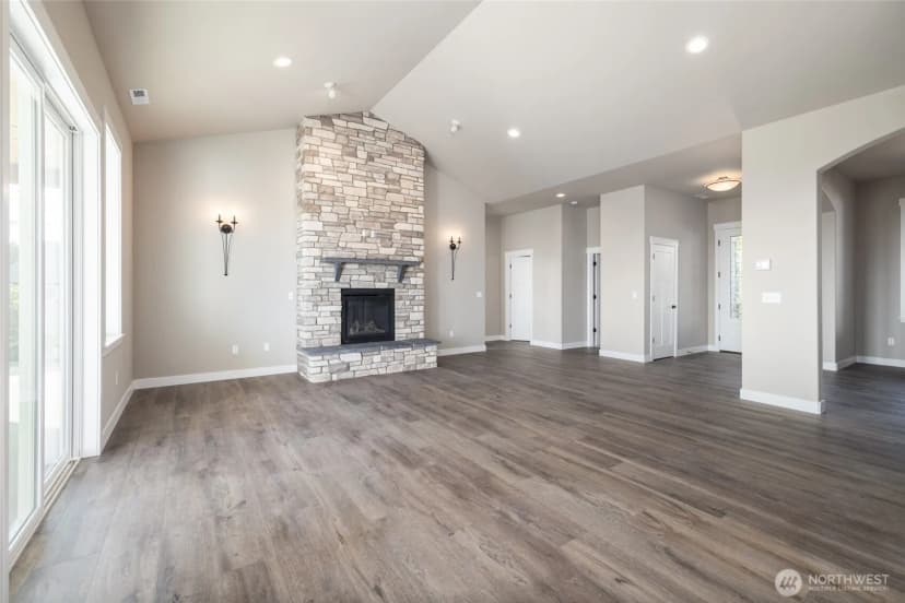 Property photo for 7514 Avalon Heights Way, Sedro Woolley photo 19