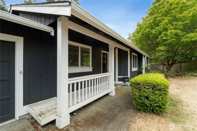 Property photo for 9626 Mallard Drive Se, Olympia photo 5