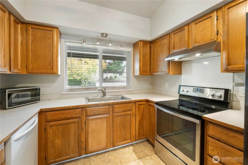 Property photo for 9626 Mallard Drive Se, Olympia photo 10