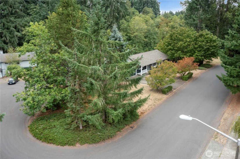 Property photo for 9626 Mallard Drive Se, Olympia photo 3