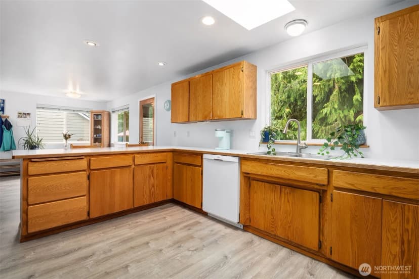Property photo for 17500 43rd Drive Nw, Stanwood photo 8
