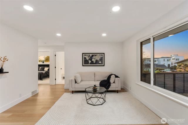 Property photo for 4839 S Holly Street, Seattle photo 5