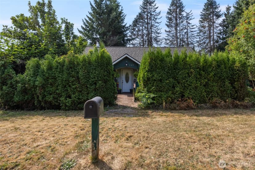 Property photo for 909 Fir Street Ne, Olympia photo 40