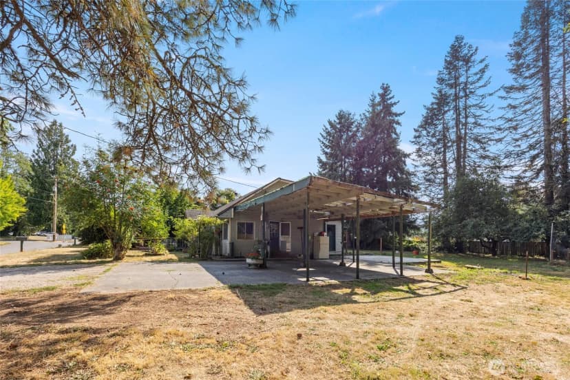 Property photo for 909 Fir Street Ne, Olympia photo 34